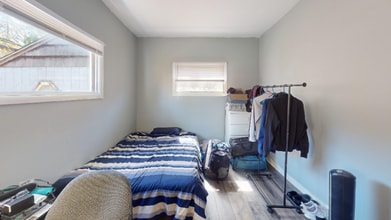 33 Schubert St in Binghamton, NY - Foto de edificio - Building Photo