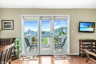 3336 N Key Dr in North Fort Myers, FL - Building Photo - Building Photo