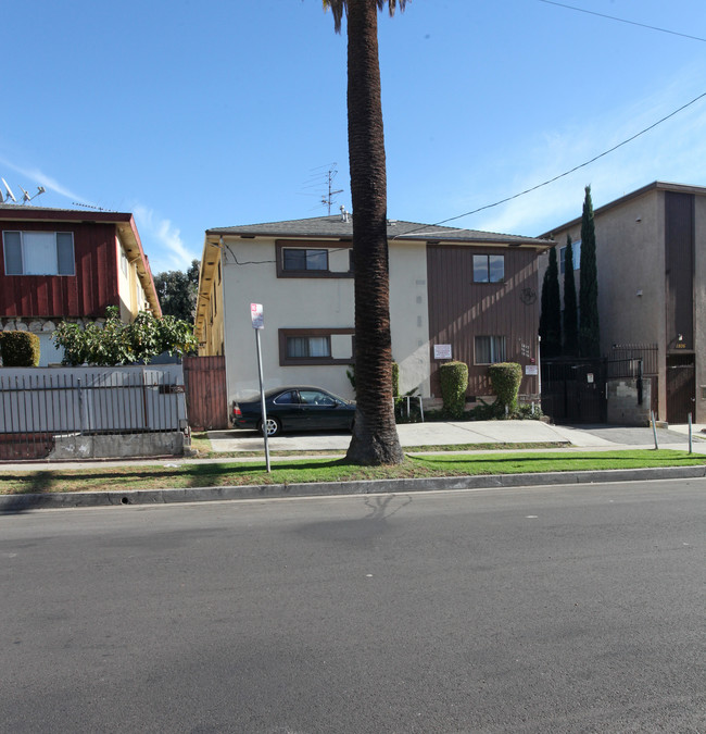 1812-1816 Garfield Pl in Los Angeles, CA - Foto de edificio - Building Photo