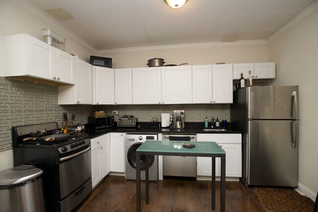2129 N Dayton in Chicago, IL - Building Photo - Building Photo