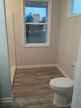 121 Rose Lk Dr in Conway, SC - Foto de edificio - Building Photo