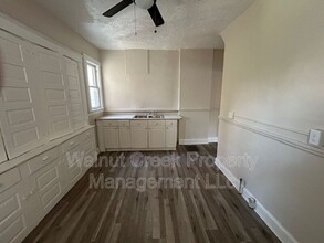 1520 Alameda Ave in Lakewood, OH - Building Photo - Building Photo