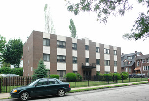 5728 Elwood St Apartments