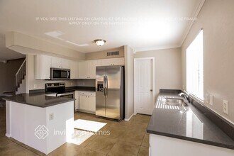 6975 W Cactus Wren Dr in Glendale, AZ - Building Photo - Building Photo