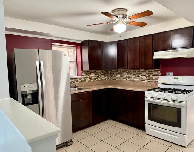 7544 Brown Ave in Forest Park, IL - Building Photo - Building Photo