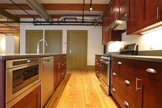 144 Lincoln St in Boston, MA - Building Photo - Building Photo