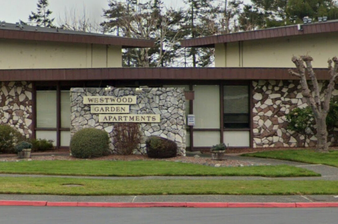 Westwood Garden Apartments in Arcata, CA - Foto de edificio