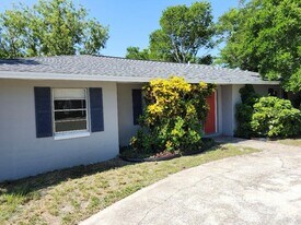 238 Babson Dr in Babson Park, FL - Building Photo
