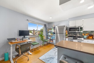 1260 York St, Unit Viking in Denver, CO - Foto de edificio - Building Photo