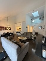 4444 Lindell Blvd in St. Louis, MO - Building Photo