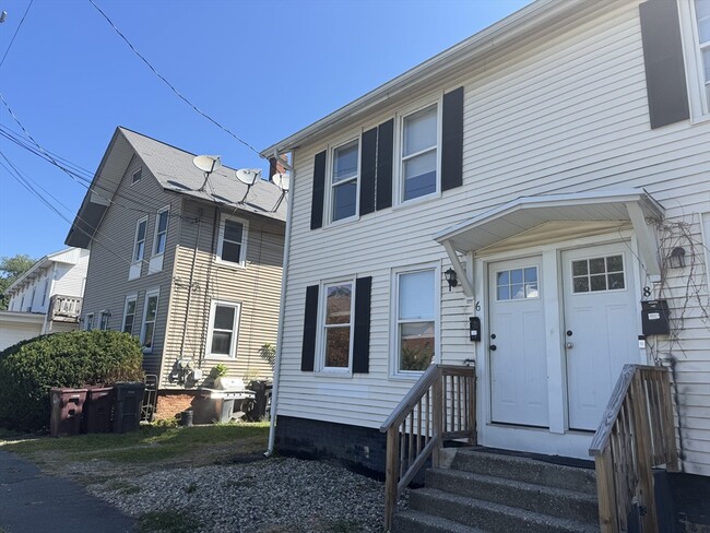 6 Morris Ave in Westfield, MA - Building Photo - Building Photo