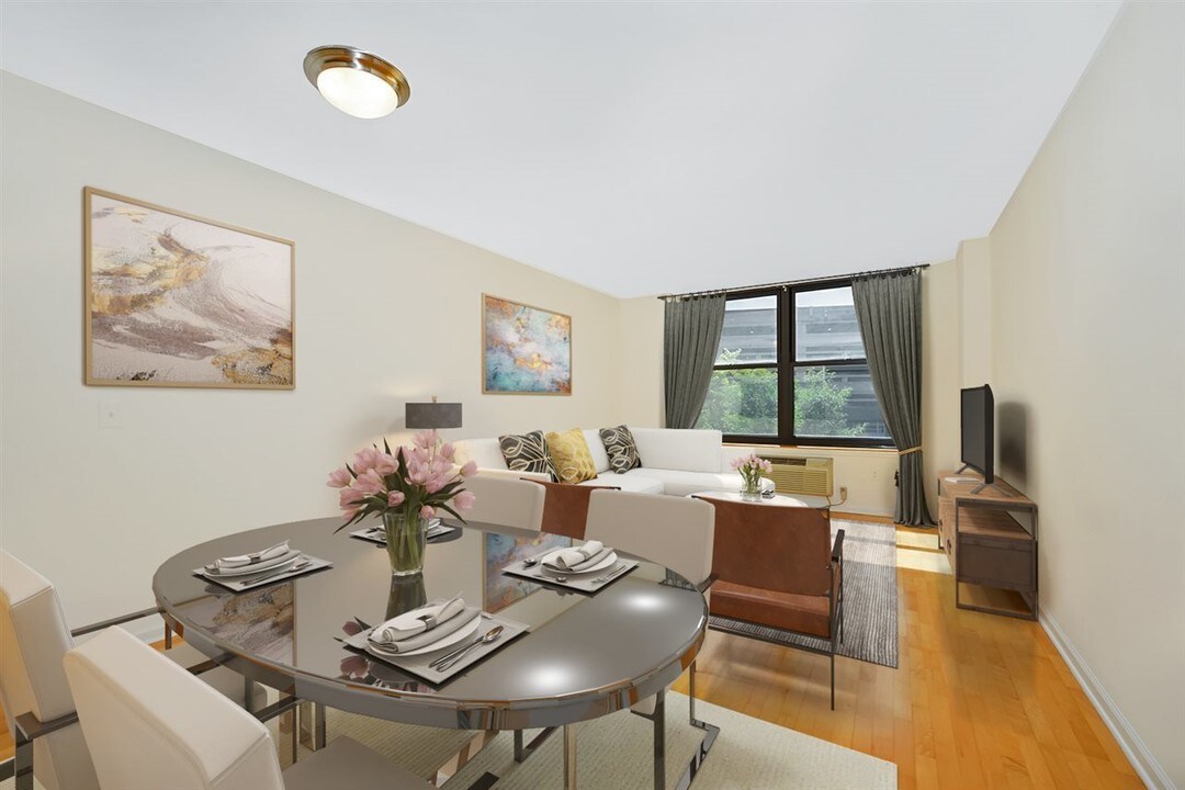 102 Christopher Columbus Dr-Unit -204 in Jersey City, NJ - Building Photo