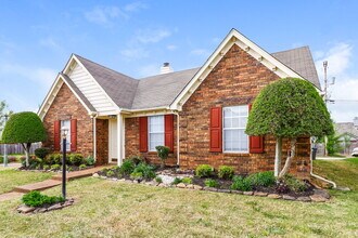 8416 Kimberly Rose Dr in Memphis, TN - Building Photo - Building Photo