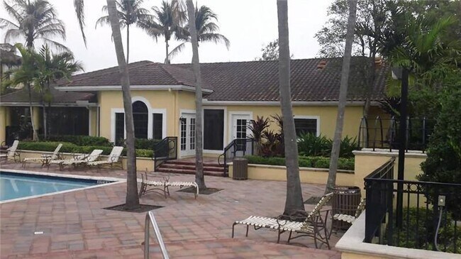 9266 W Atlantic Blvd in Coral Springs, FL - Building Photo - Building Photo
