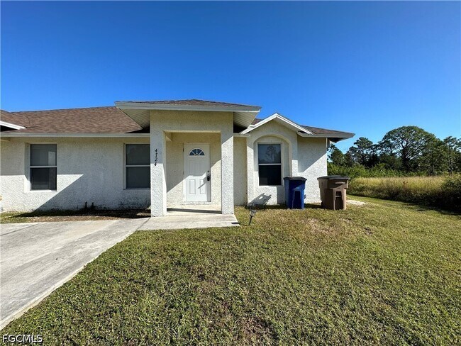 property at 4724 26th St SW