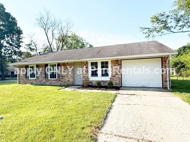 5921 Wixson Ct in Indianapolis, IN - Building Photo