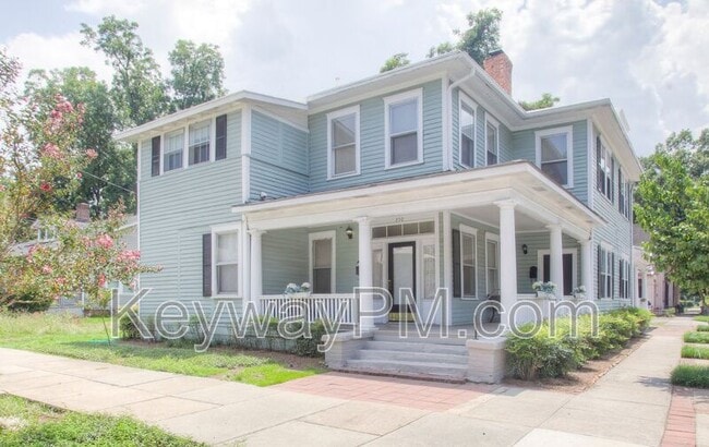 property at 250 Ellis St