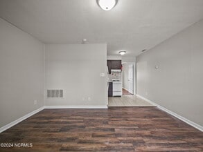 21 Sophia Dr in Jacksonville, NC - Building Photo - Building Photo