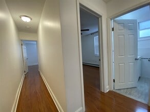 354 Paterson Plank Rd in Jersey City, NJ - Building Photo - Building Photo