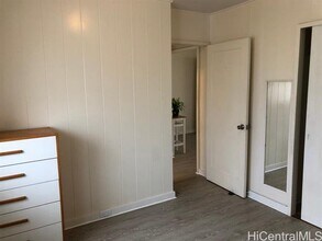 2810 Winam Ave in Honolulu, HI - Building Photo - Building Photo