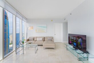 485 Brickell Ave, Unit FL46-ID1022264P in Miami, FL - Building Photo - Building Photo