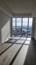 225 Malta Av in Brampton, ON - Building Photo - Building Photo
