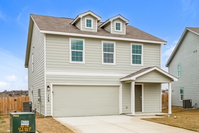 129 Parish Ln in New Braunfels, TX - Building Photo - Building Photo