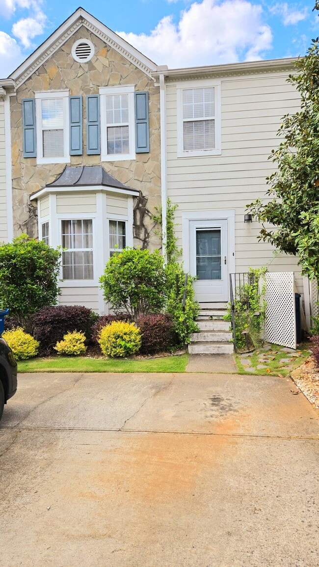 4045 Spring Cove Dr in Duluth, GA - Building Photo - Building Photo