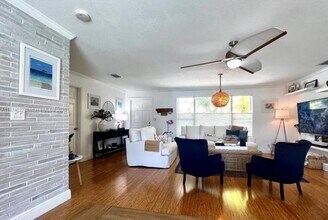 220 SE 9th St in Pompano Beach, FL - Building Photo - Building Photo