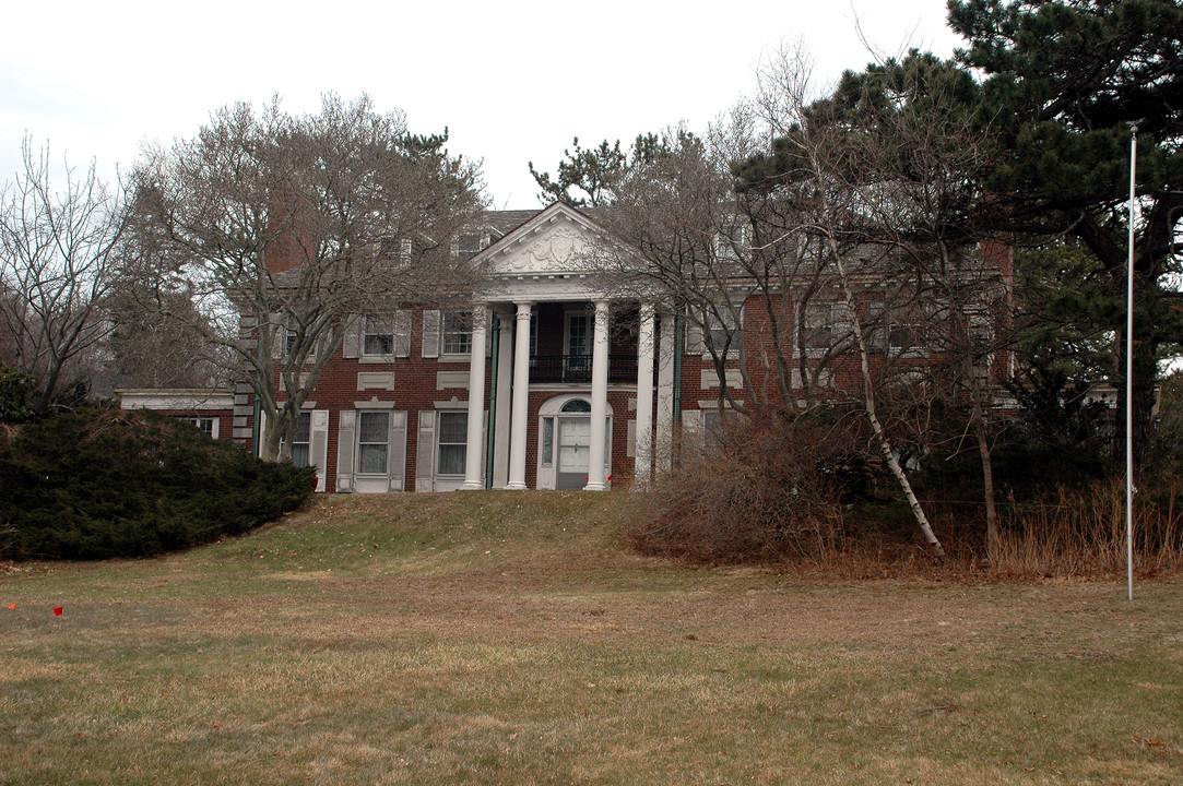 30 Eastern Point Blvd in Gloucester, MA - Building Photo