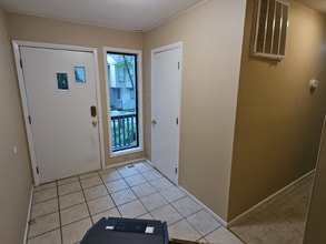 465 Pebble Creek Dr in Cary, NC - Building Photo - Building Photo