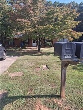 720 Still Lake Dr SW in Lawrenceville, GA - Building Photo - Building Photo