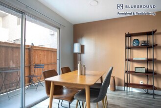 616 N Sweetzer Ave in Los Angeles, CA - Building Photo - Building Photo