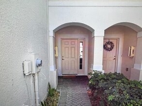 972 Hampton Cir in Naples, FL - Building Photo - Building Photo