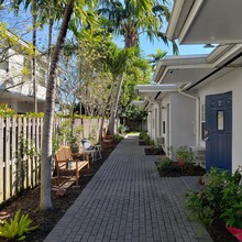 832 NE 16th Ter in Fort Lauderdale, FL - Building Photo - Building Photo