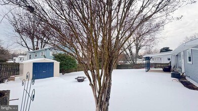 13223 Hawthorn Ln in Woodbridge, VA - Building Photo - Building Photo