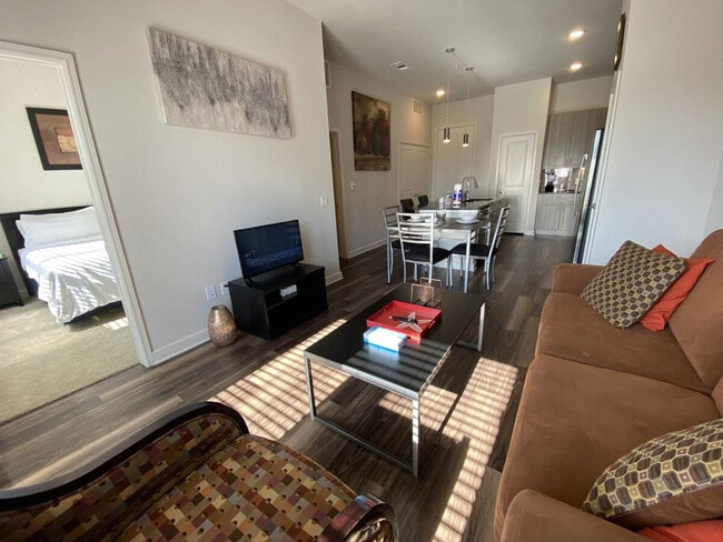 13505 Inwood Dr in Dallas, TX - Building Photo - Building Photo