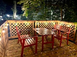 72 Bakersfield St, Unit Master Bedroom in Boston, MA - Building Photo - Building Photo