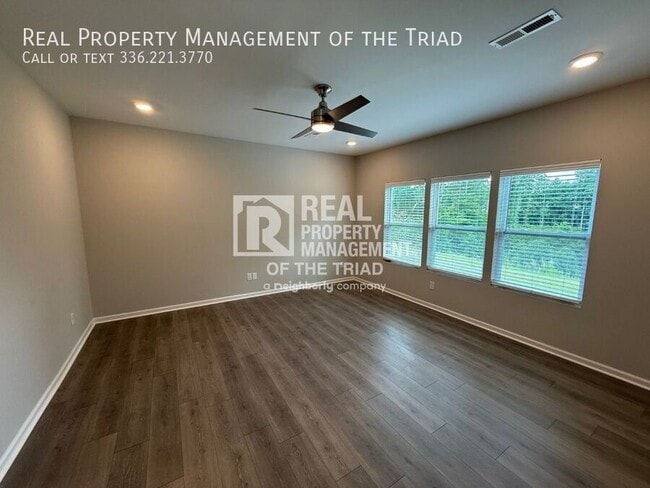 2385 Dukes Hollow Ct in High Point, NC - Building Photo - Building Photo