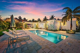 330 Macy St in West Palm Beach, FL - Building Photo - Building Photo