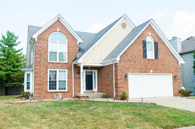 9901 Head Farm Rd in Louisville, KY - Building Photo