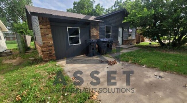237 NW 120th St in Oklahoma City, OK - Building Photo - Building Photo