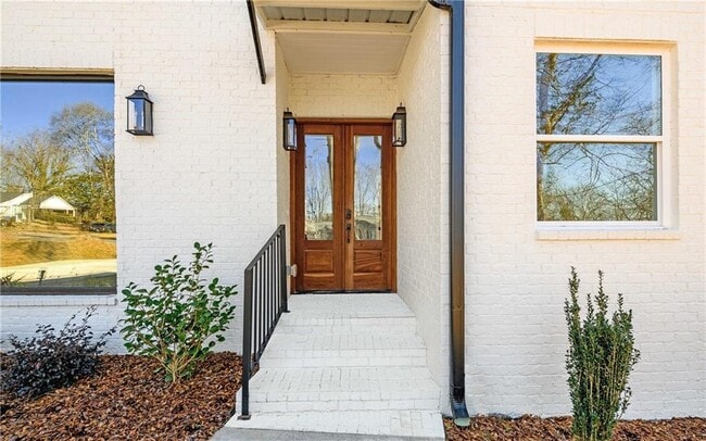 537 Stillwood Dr in Gainesville, GA - Building Photo - Building Photo