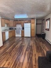 3260 Tranquility Ct in North Pole, AK - Building Photo - Building Photo