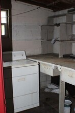 834 Lewis Dr in Daytona Beach, FL - Building Photo - Building Photo