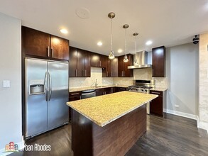 907 N Damen Ave in Chicago, IL - Building Photo - Building Photo