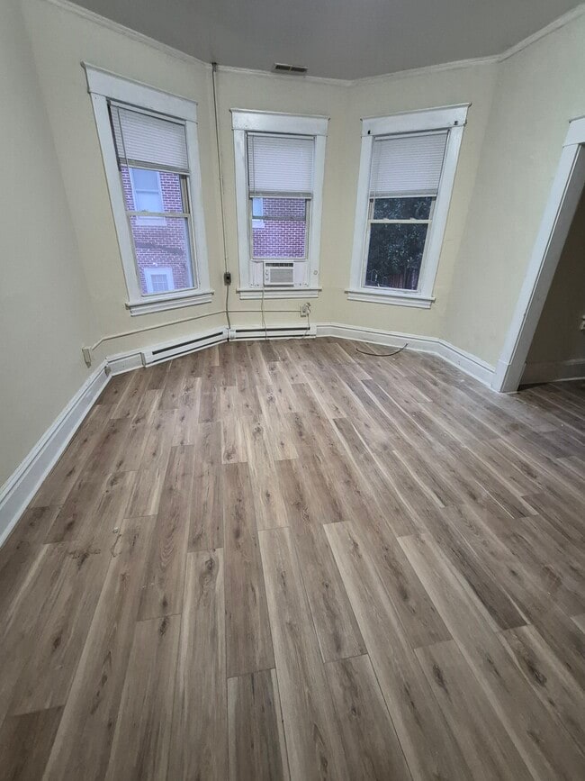 property at 37 Eighth St NW