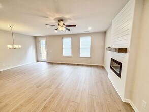 714 Smokey Quartz Wy in Kennesaw, GA - Building Photo - Building Photo