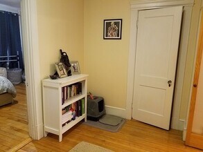 12 Royce Rd, Unit 1 in Boston, MA - Building Photo - Building Photo