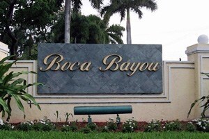 Boca Bayou in Boca Raton, FL - Foto de edificio